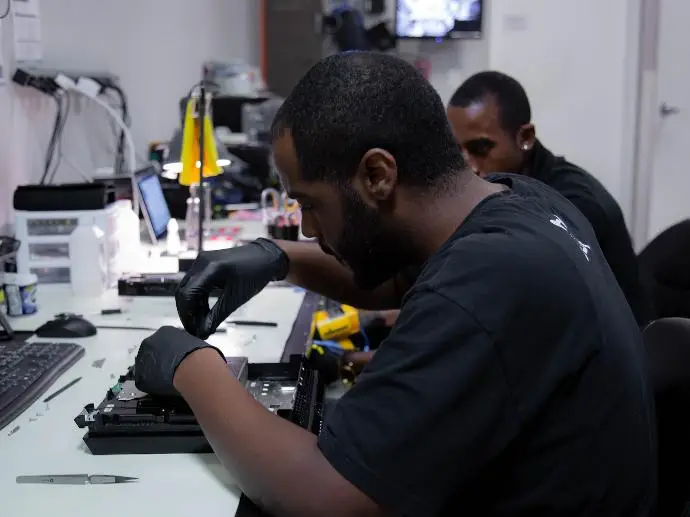 Mining & Manufacturing